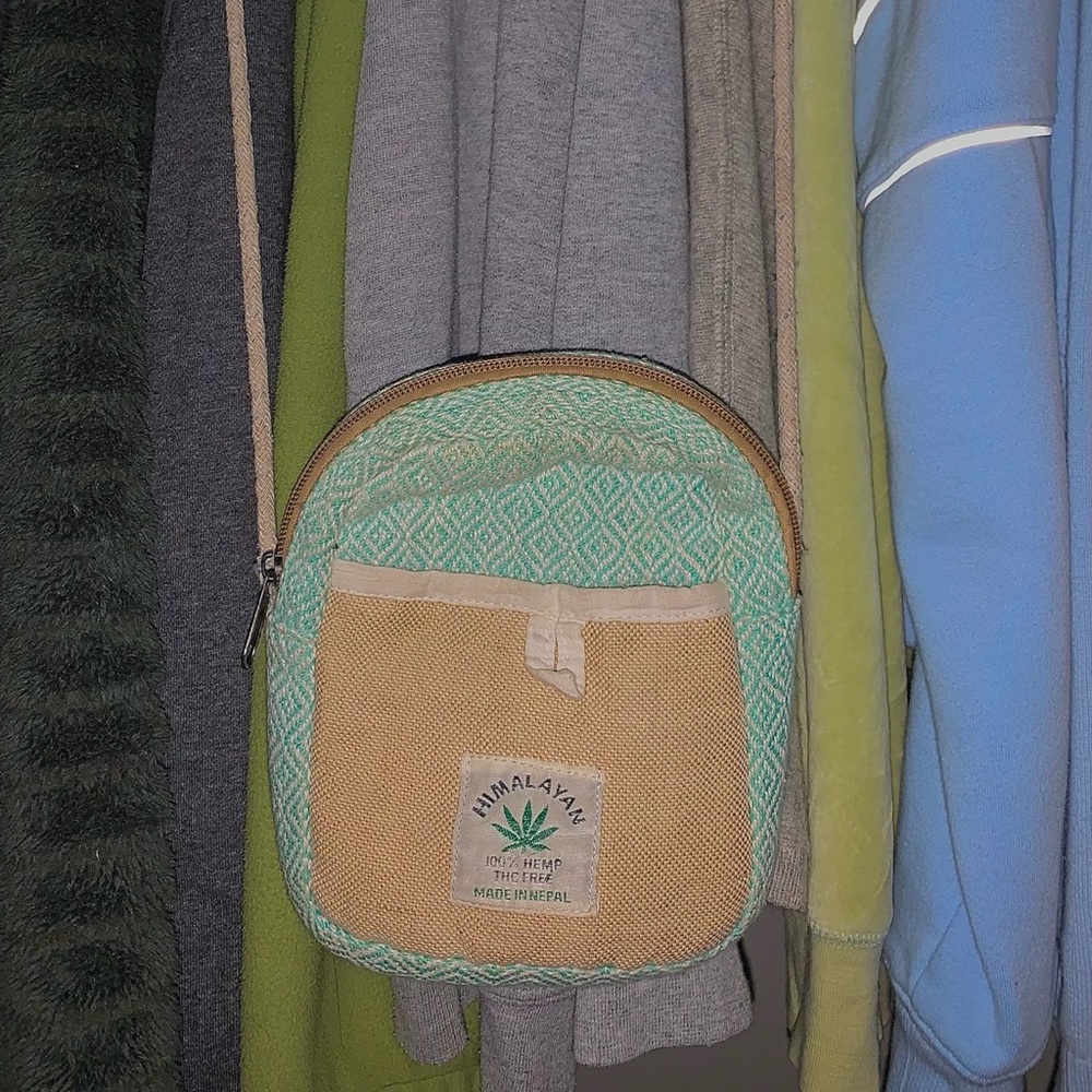 Himalayan Hemp crossbody bag 🍃
